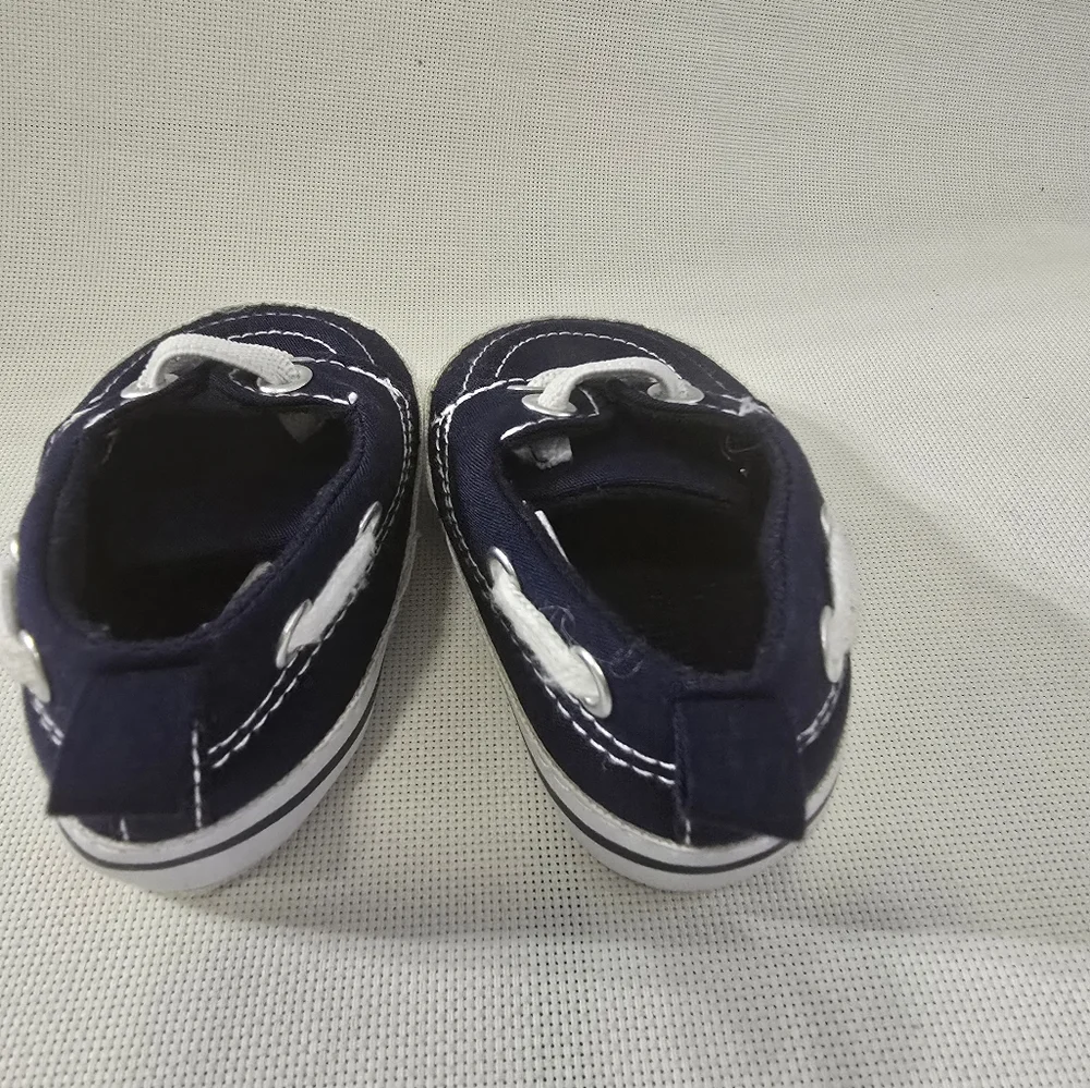 HB Navy Blue Baby Boy Boat Shoes Pre-Walker Infant shoes. Size 0-6 Months